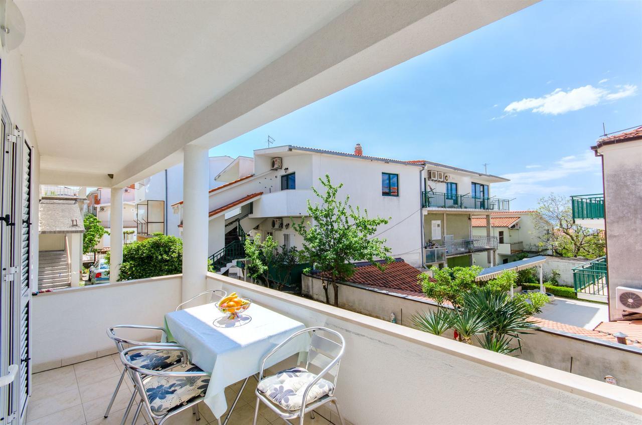Apartments Mateo Baska Voda Exterior photo