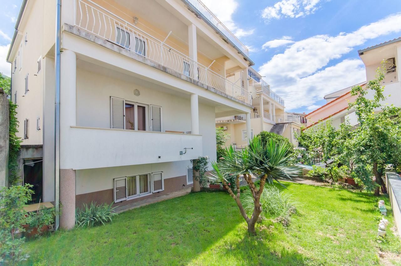 Apartments Mateo Baska Voda Exterior photo